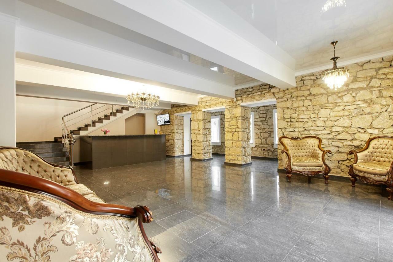 Old Gagra Hotel Exterior photo